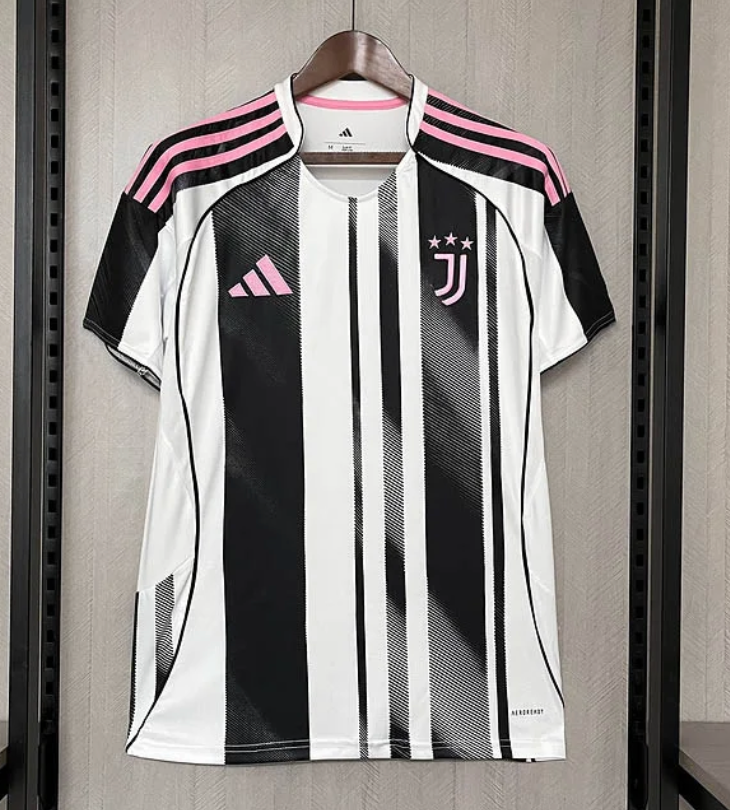 2025/2026 Juventus Home Soccer Jersey